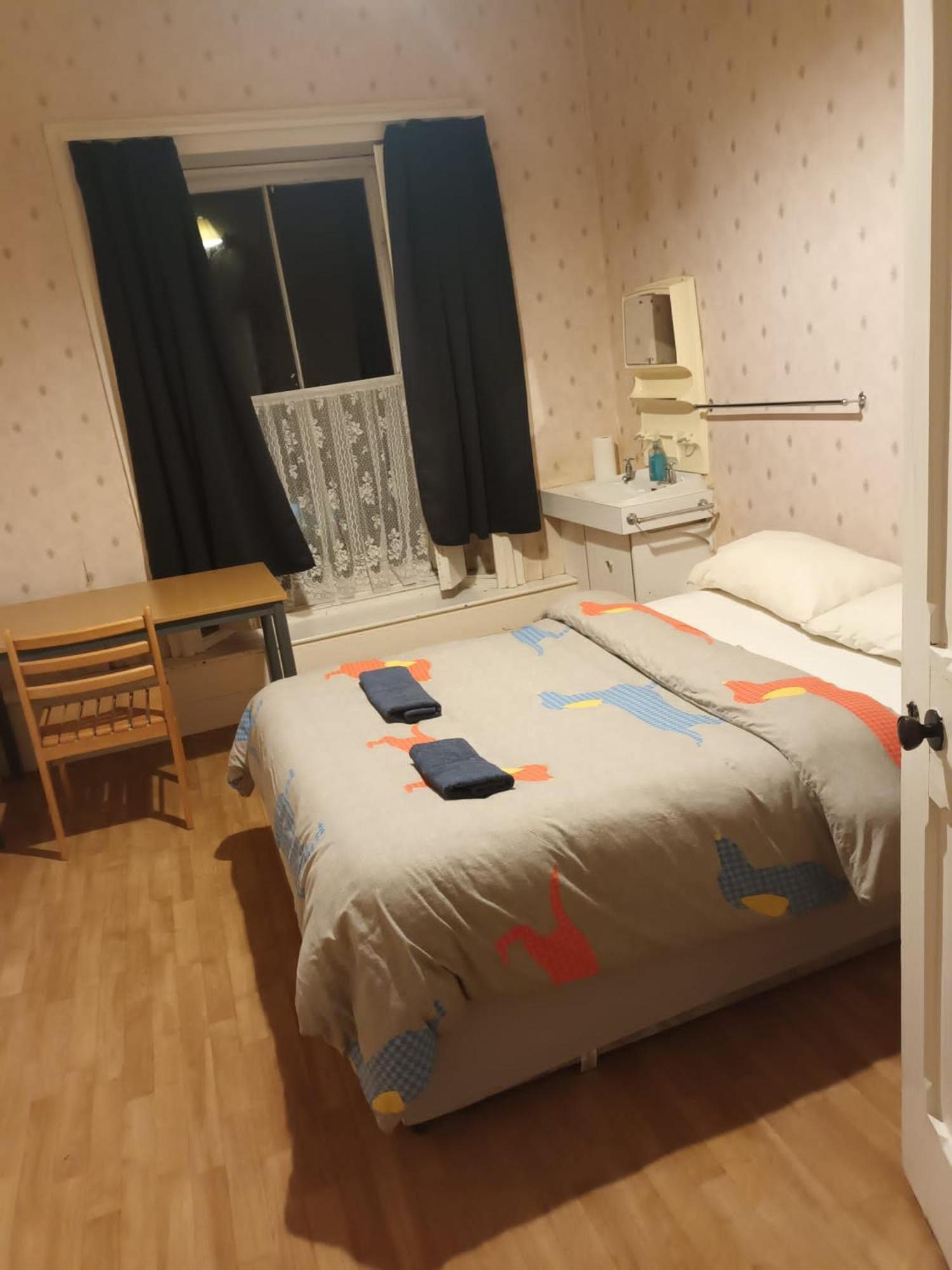 Presentation Convent Hostel Mooncoin Bagian luar foto