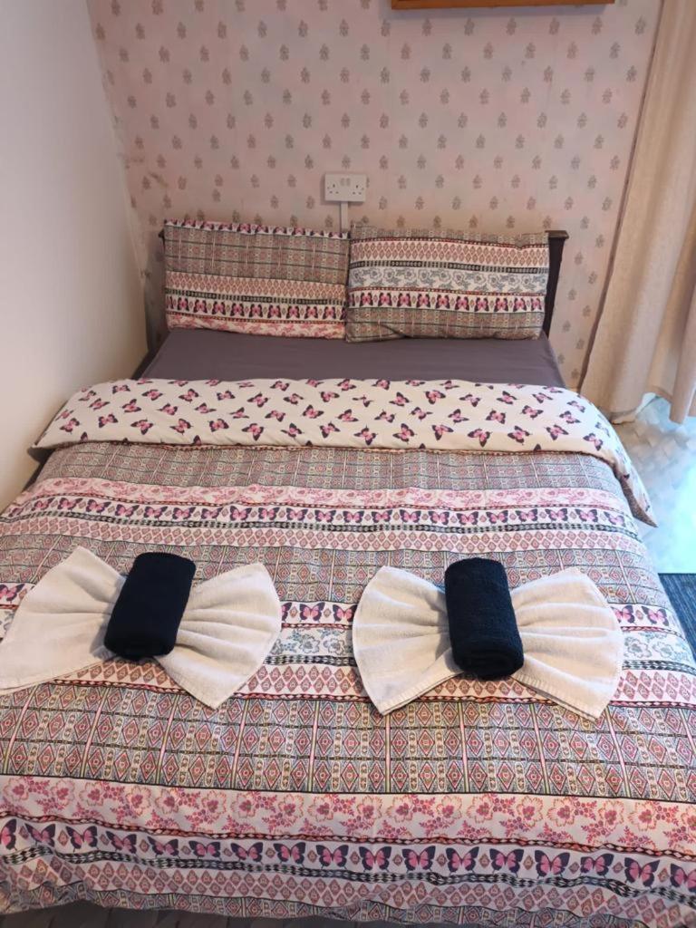 Presentation Convent Hostel Mooncoin Bagian luar foto